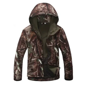 Nové Shark Skin Soft shell V6 Vojenské Taktické Bunda zimná Mužov Fleece teplý kabát s kapucňou Camo nepremokavé Armády vrchné oblečenie oblečenie